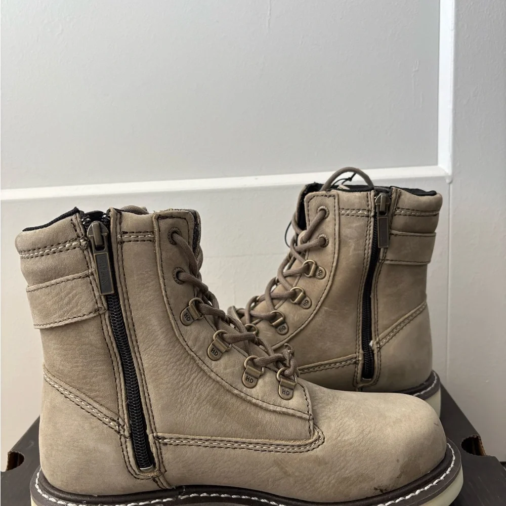 Harley-Davidson Beige Leather Ankle Boots Marconi New in box never worn. - Picture 5 of 7